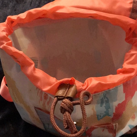 Pastel Backpack - Picture 3 of 4